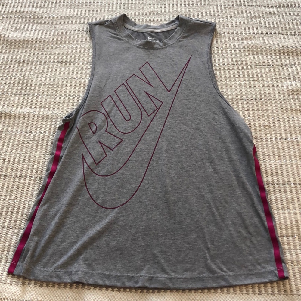 Nike tank
